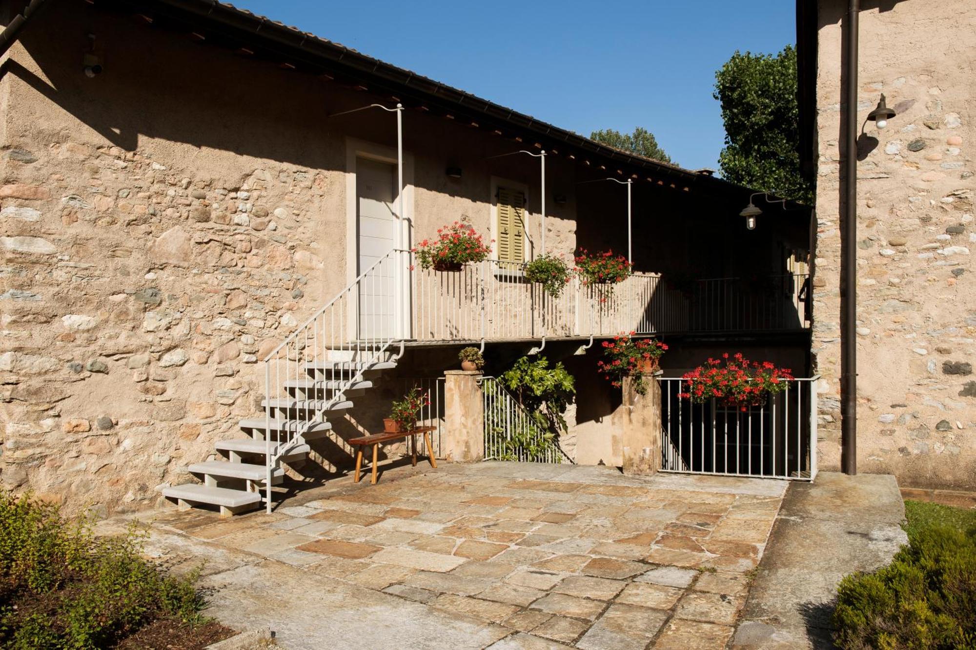 Ca Dei Santi Gasthof Induno Olona